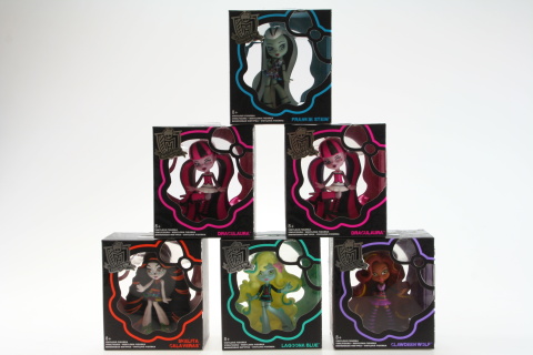 Monster High sběratelská vinylka CFC83 Monster High sběratelská vinylka CFC83
