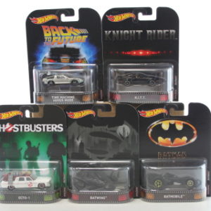 Hot Wheels Prémiové auto - kultovní autíčko DMC55